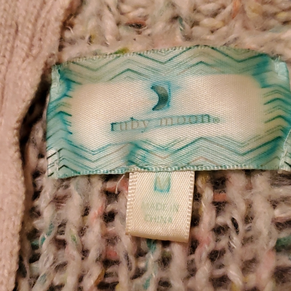 ANTHROPOLOGIE RUBY MOON SWEATER SIZE MEDIUM - Picture 4 of 5